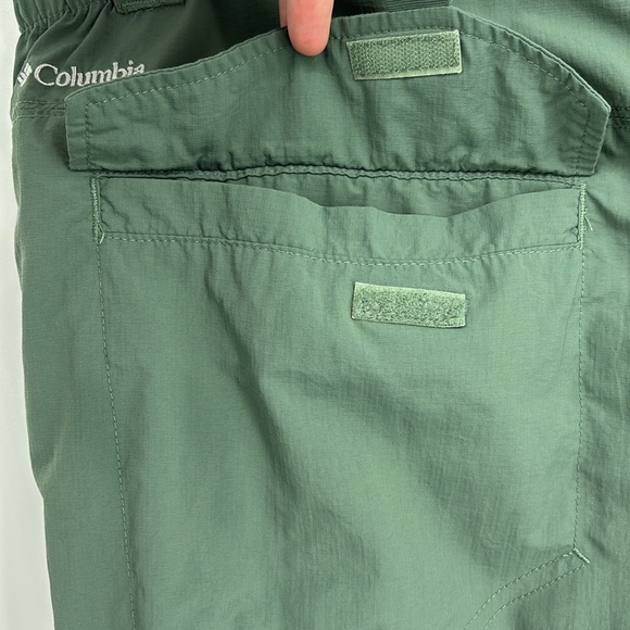 Columbia Omni Shade Sun Protection Cargo Shorts Men’s Size 42 in Green - Picture 13 of 14